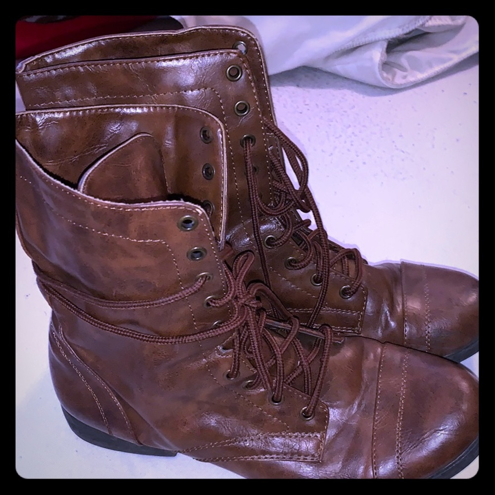 Cute Brown Boots